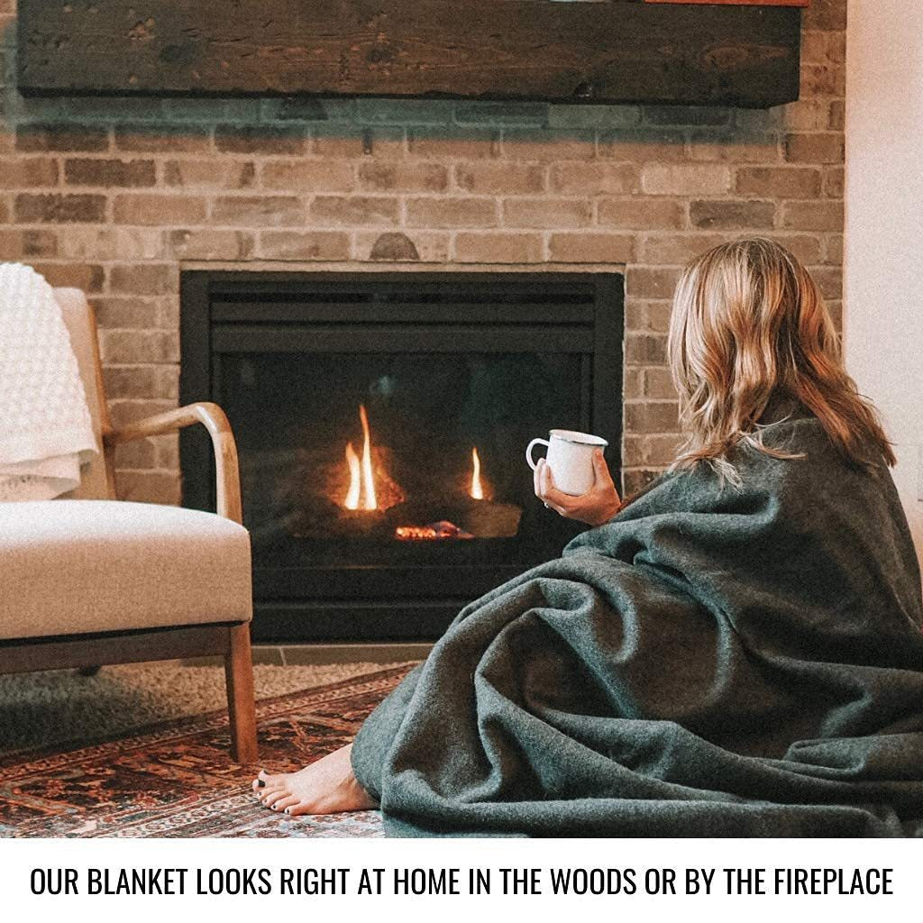 Wool blanket, warm and thick, perfect for camping, travel, and outdoor use 532