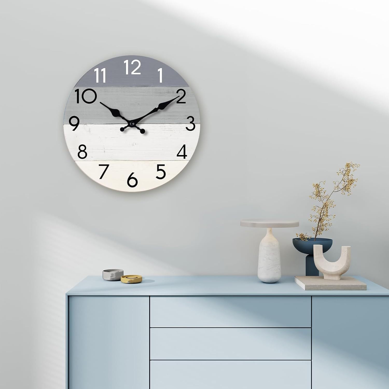 Simple wood grain living room clock, silent circular clock, wall mounted clock, home living room decoration clock 586