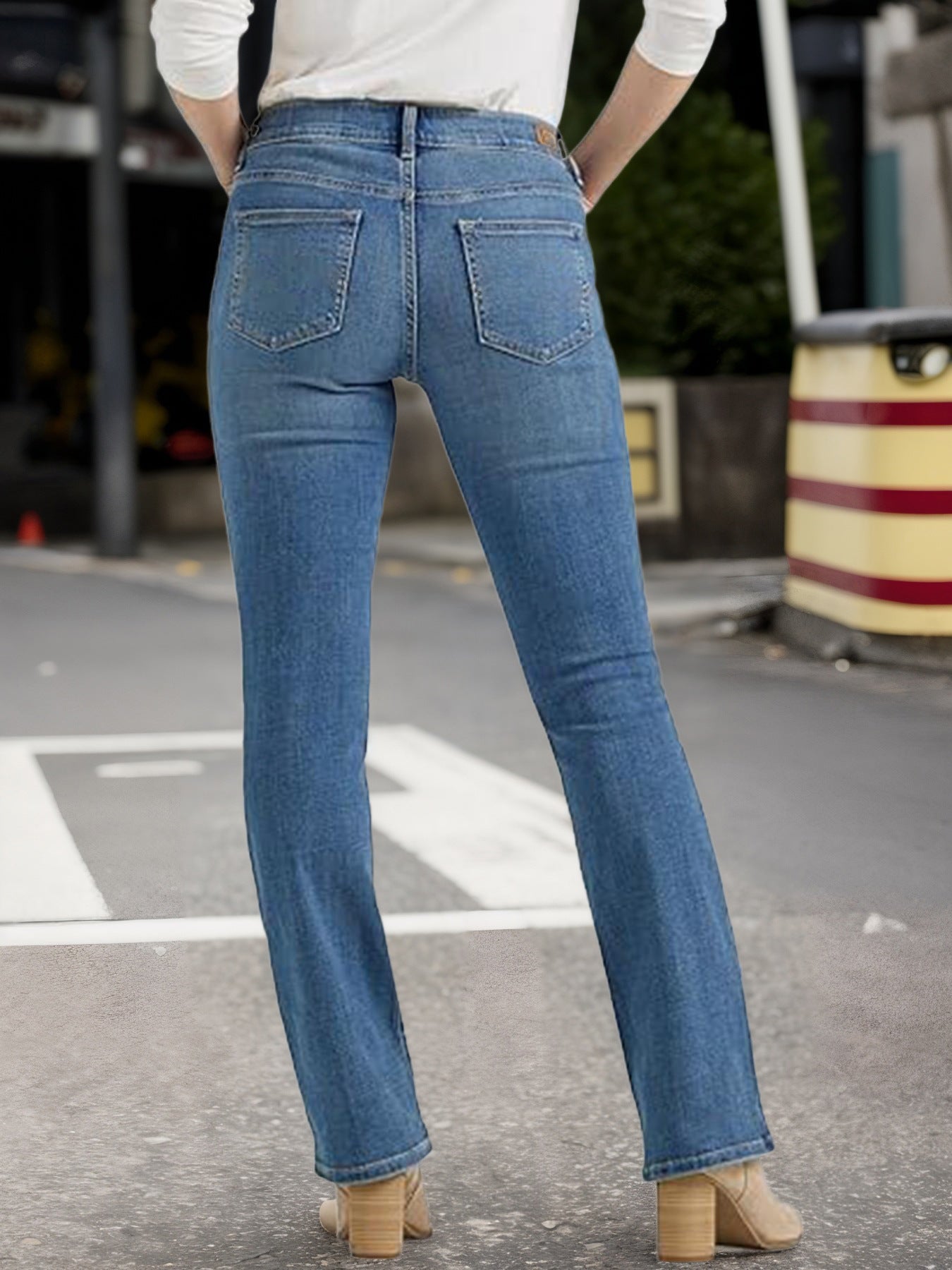 Hot-selling high-waisted stretch straight leg slimming and versatile casual jeans for women 489