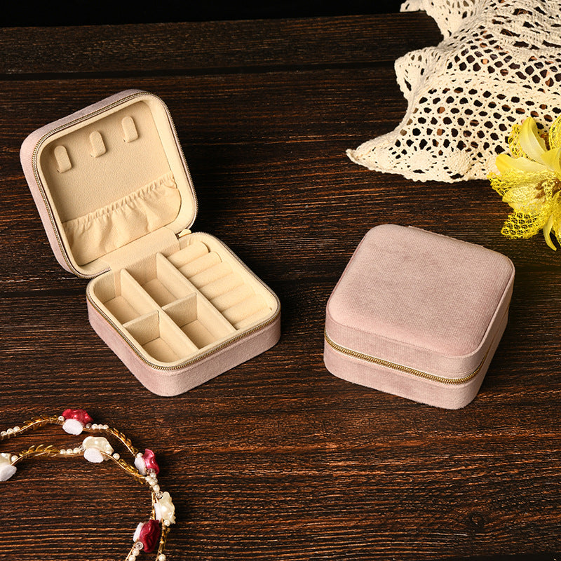 Simple and high-end ins swan velvet jewelry box with mirror 258