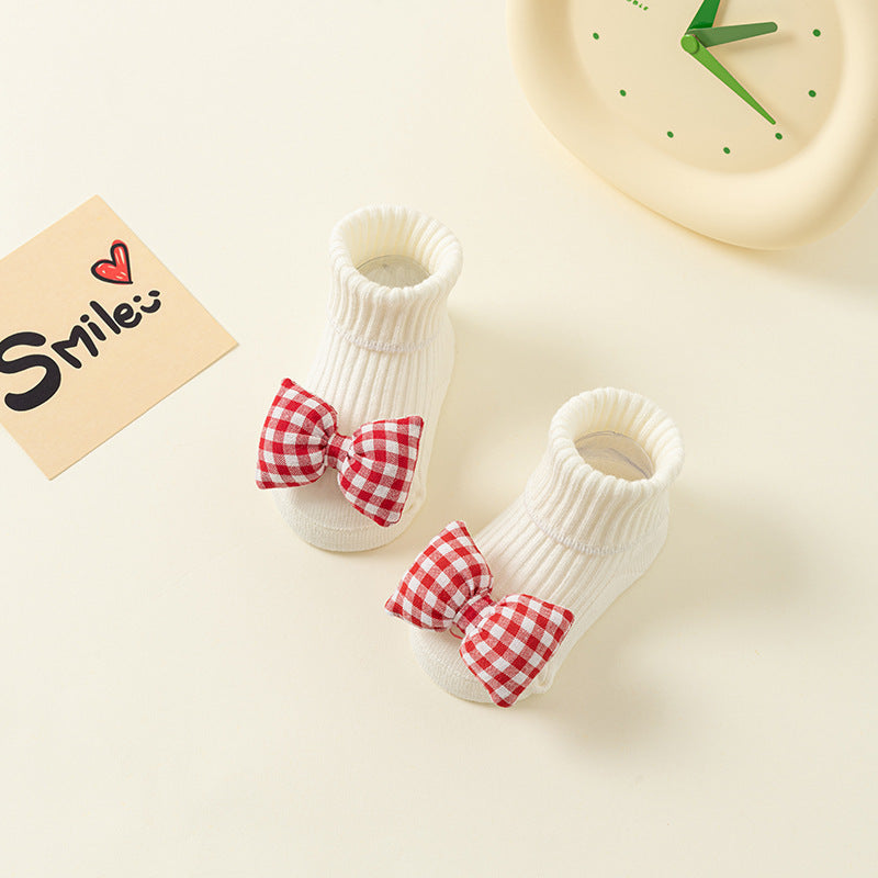 Newborn baby A-type cotton adhesive anti slip cartoon floor socks 075
