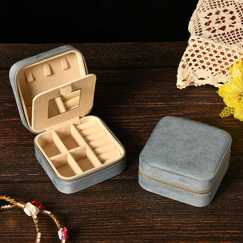 Simple and high-end ins swan velvet jewelry box with mirror 258