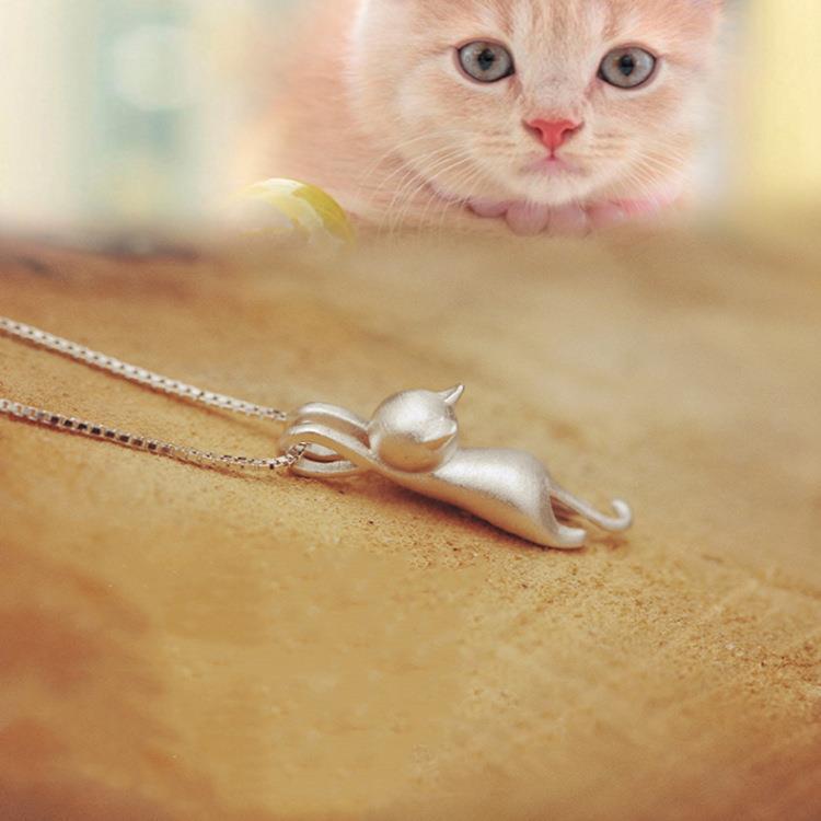 925 silver sandblasted solid three-dimensional cute cat star necklace 274