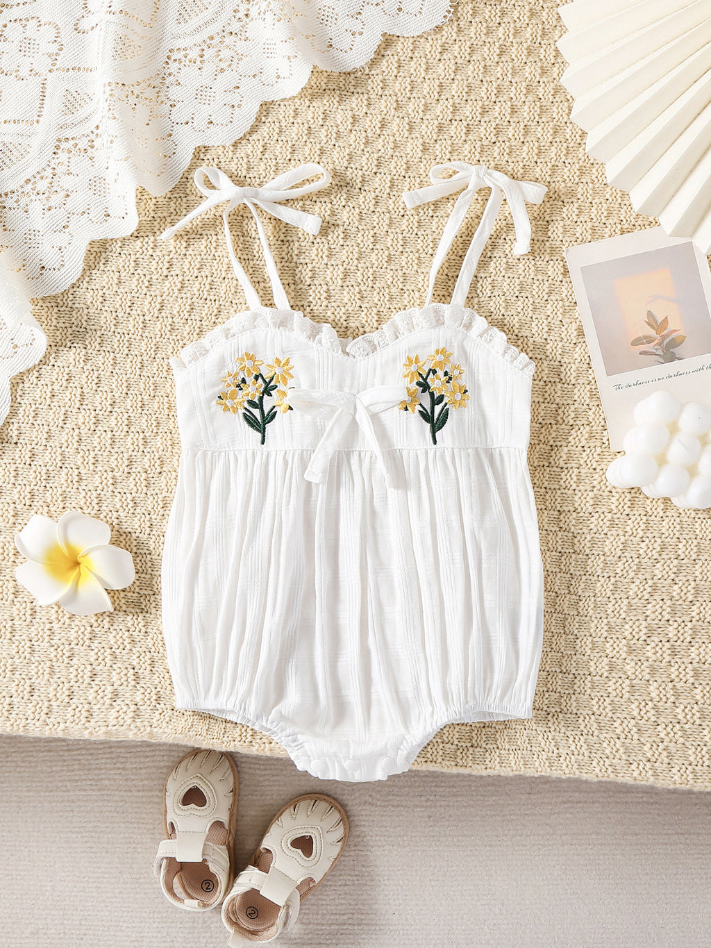 Baby summer clothe embroidered bag fart clothes female baby 070