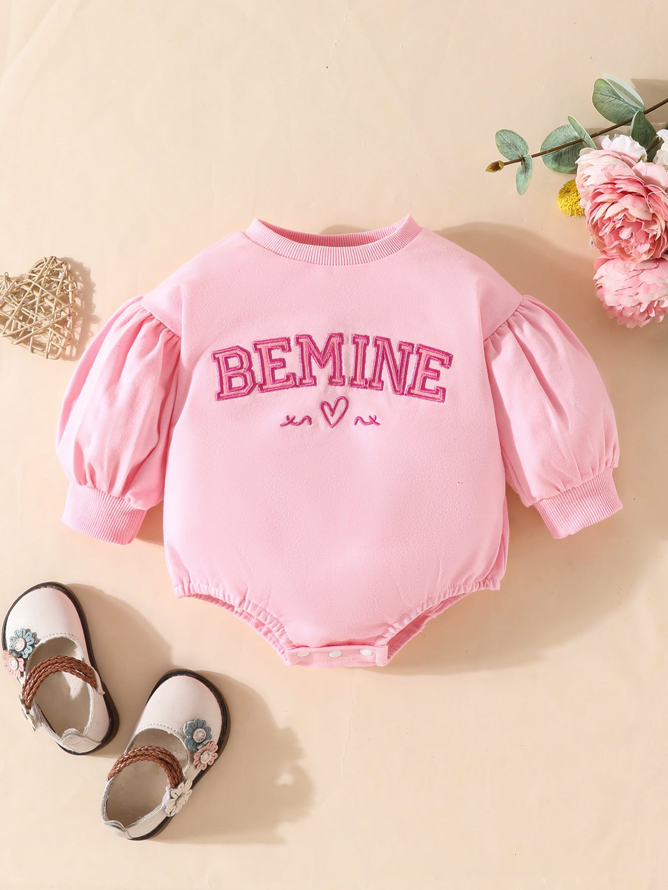 Newborn baby long sleeved triangle crawling spring and autumn style 094