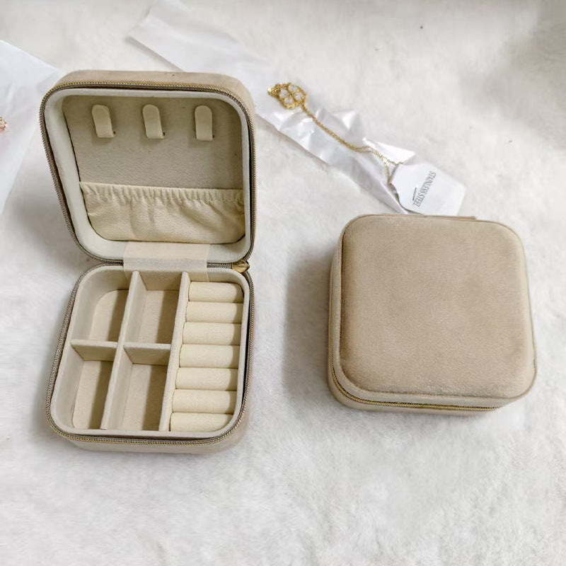 Simple and high-end ins swan velvet jewelry box with mirror 258