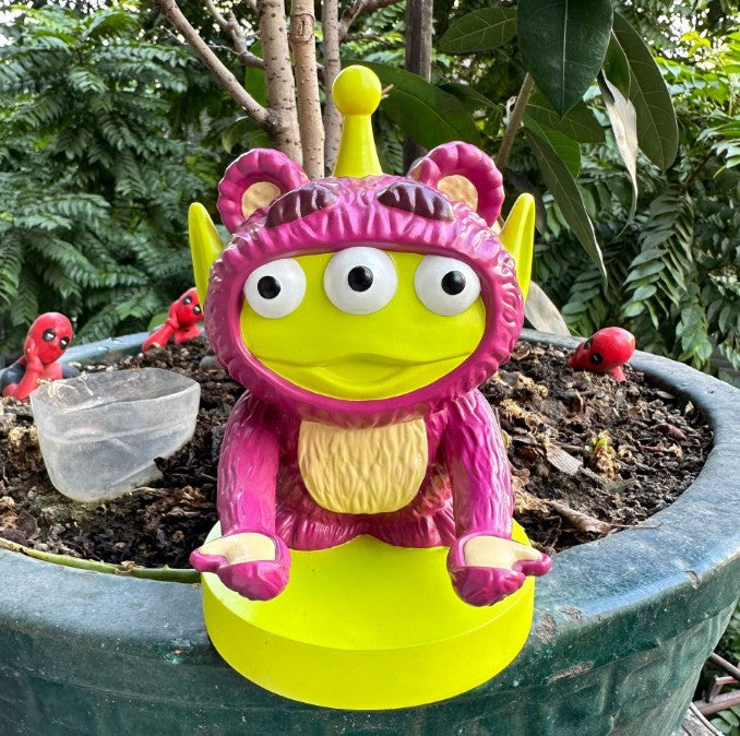 Tree Man Mobile Phone Stand Cartoon Desktop Ornament Handle Stand 252