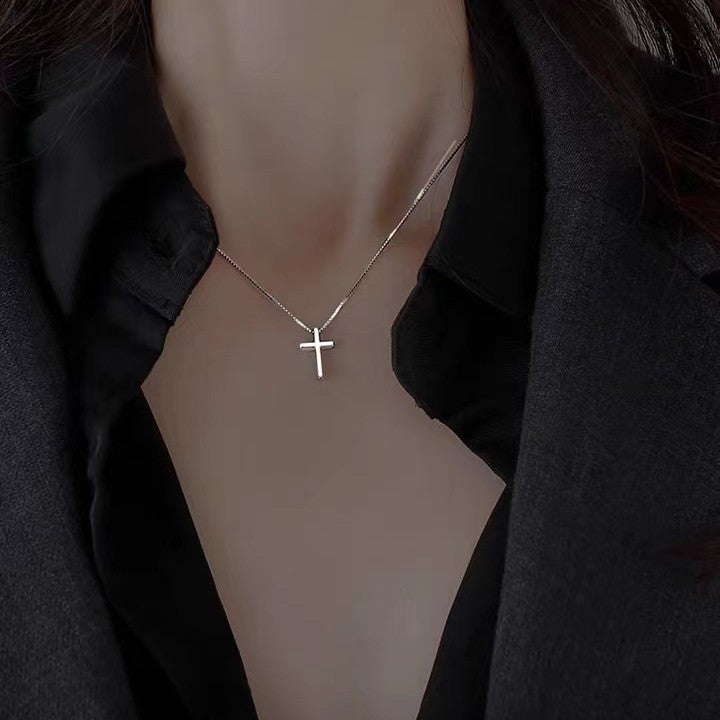 Simple and stylish cross necklace for women 291