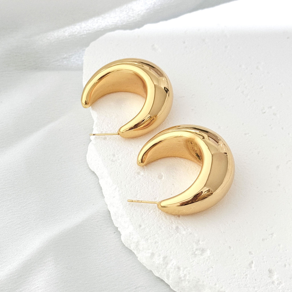 Copper plated white K-color gold smooth earrings irregular earrings for women 284