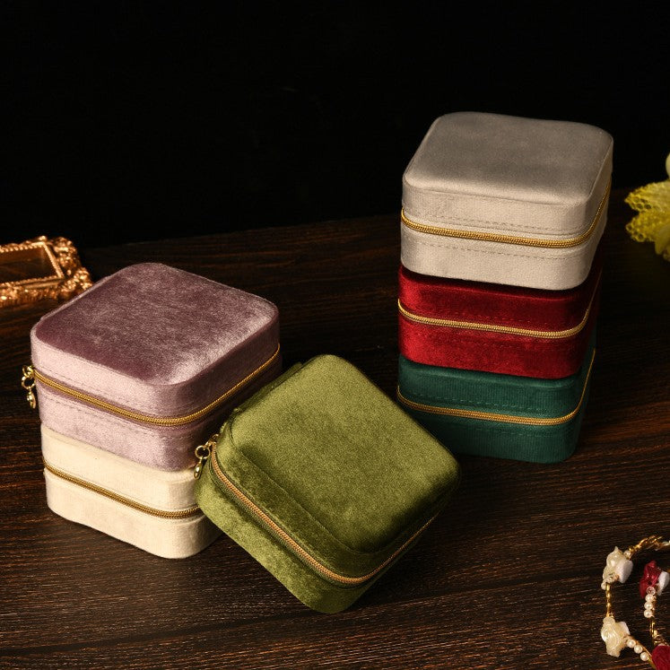 Simple and high-end ins swan velvet jewelry box with mirror 258