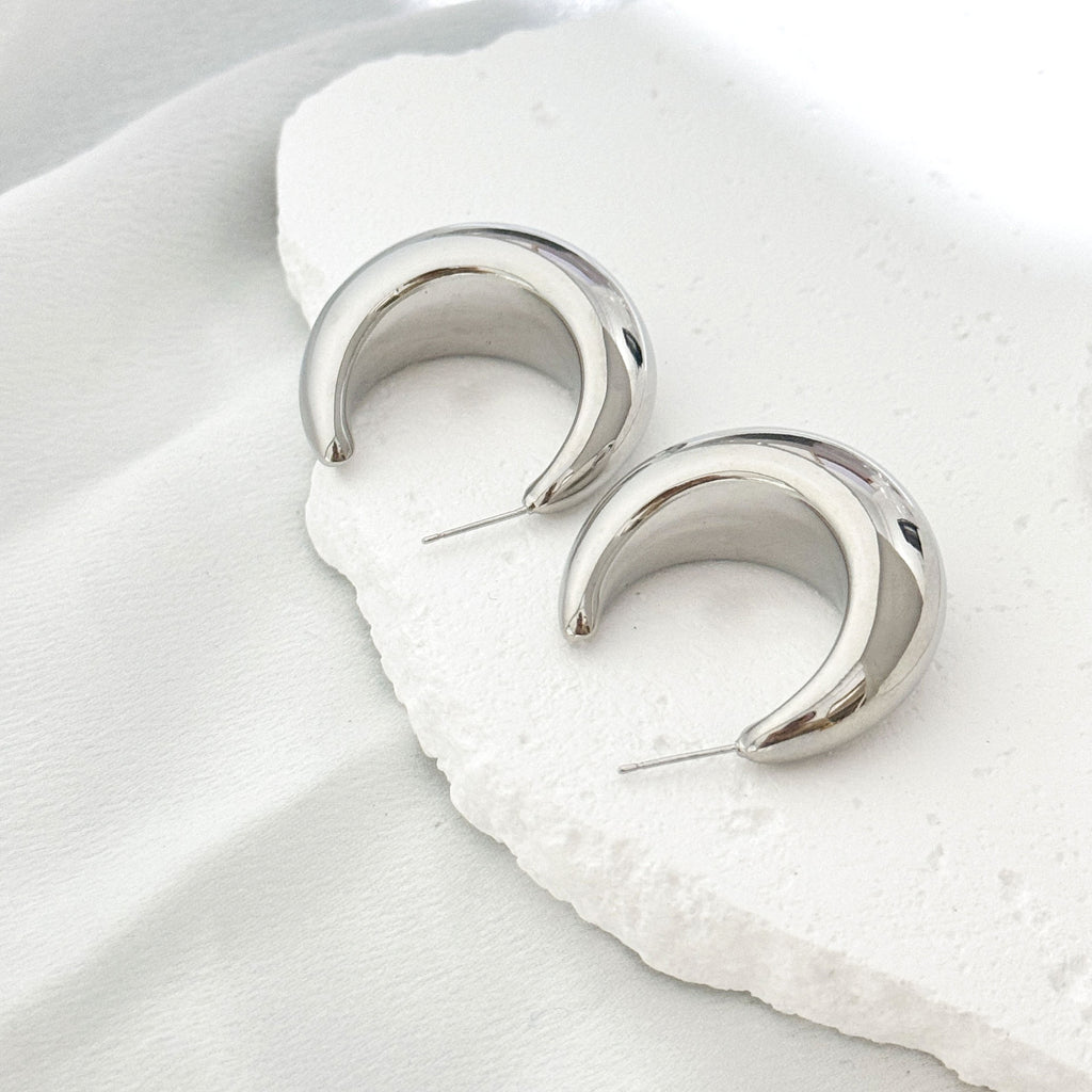 Copper plated white K-color gold smooth earrings irregular earrings for women 284