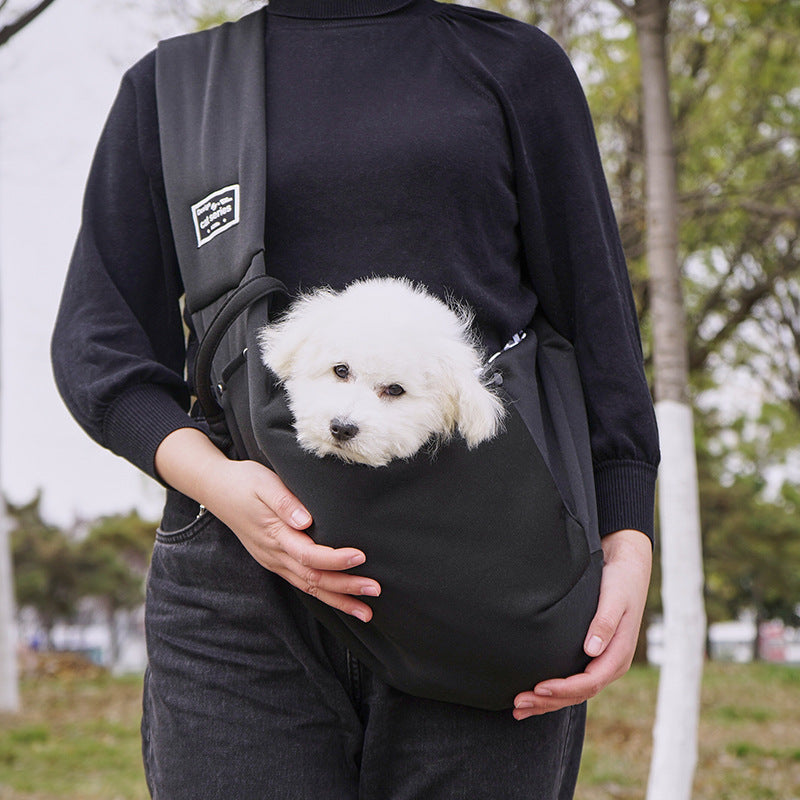 Portable and breathable cat carrying bag for outdoor activities, pet backpack 339