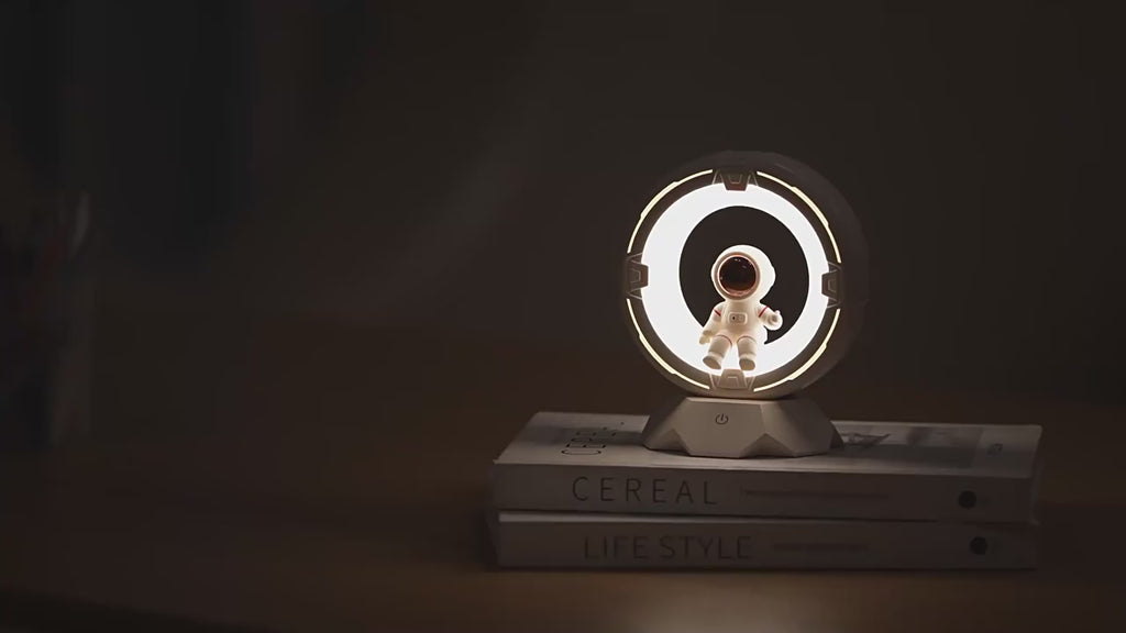 Creative Luminous Night Light Desktop Ornaments Atmosphere Gift Astronaut Night Light 004
